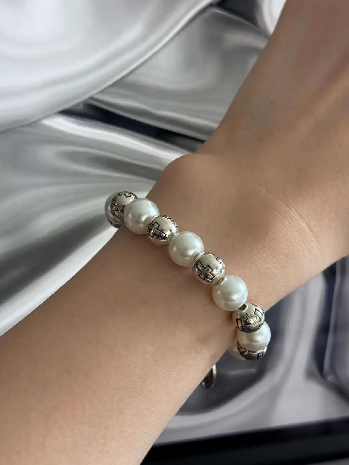 pad pearl bracelet